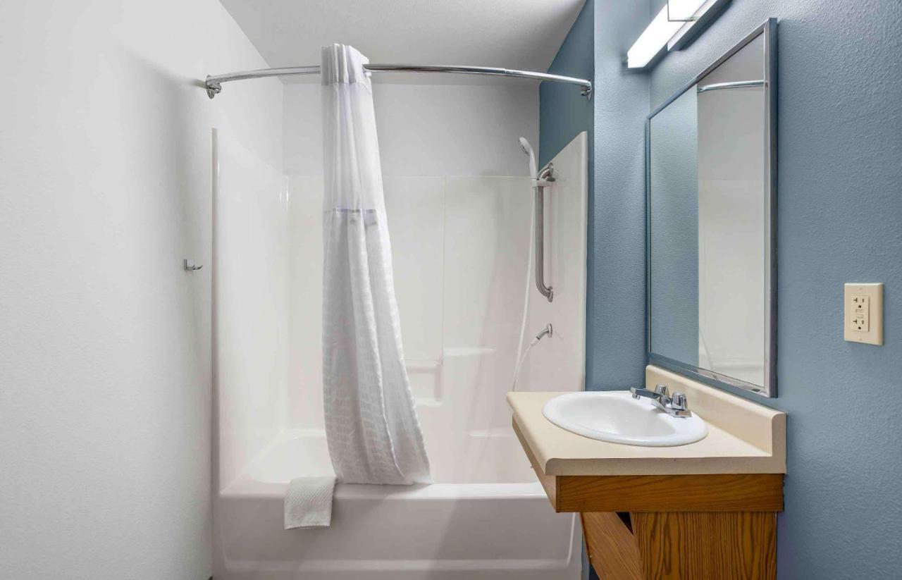 Extended Stay America Select Suites - Grand Rapids - ไวโอมิง ภายนอก รูปภาพ